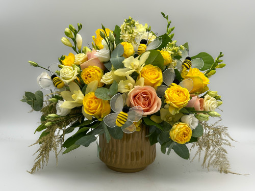 Aranjament floral - Bumble Bee